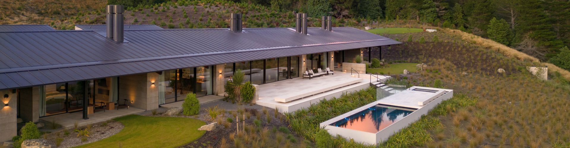 Flockhill Lodge property exterior