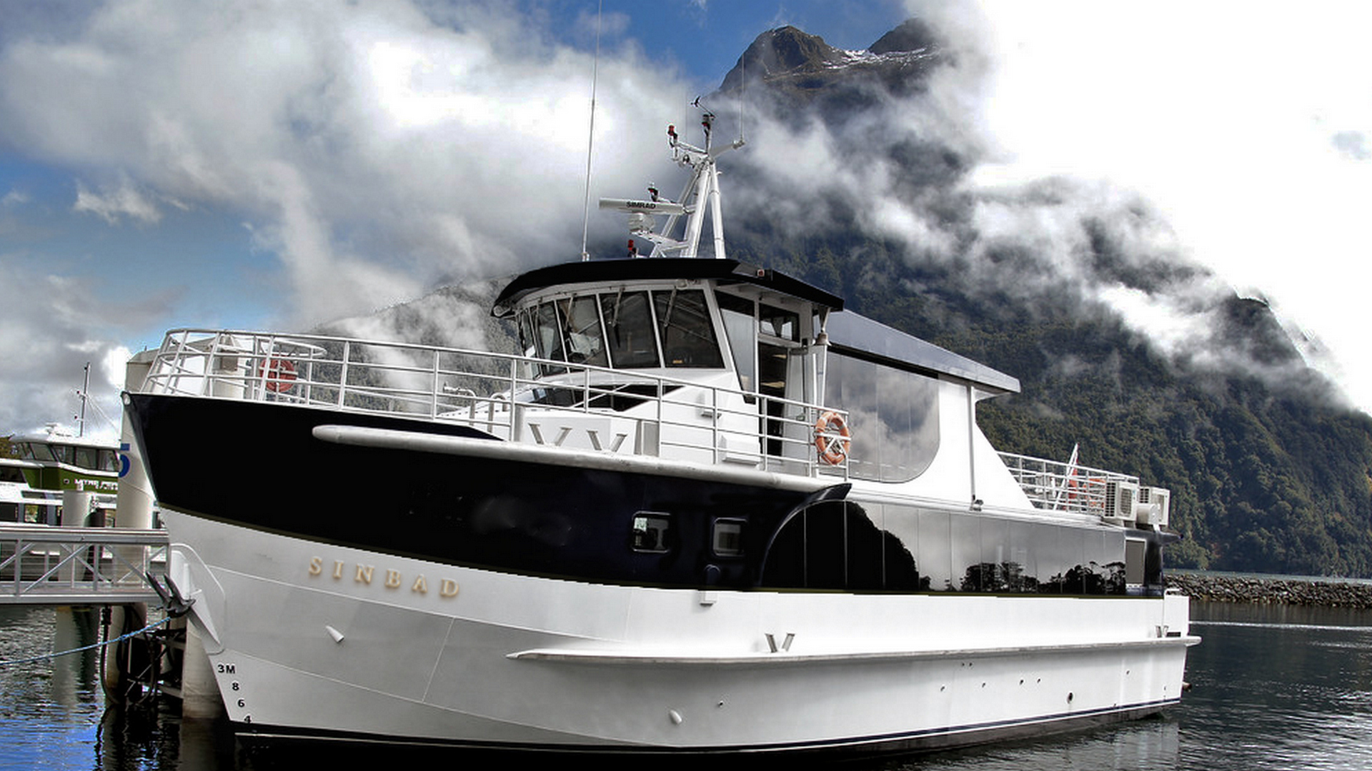 Milford Sound Business Class Experience