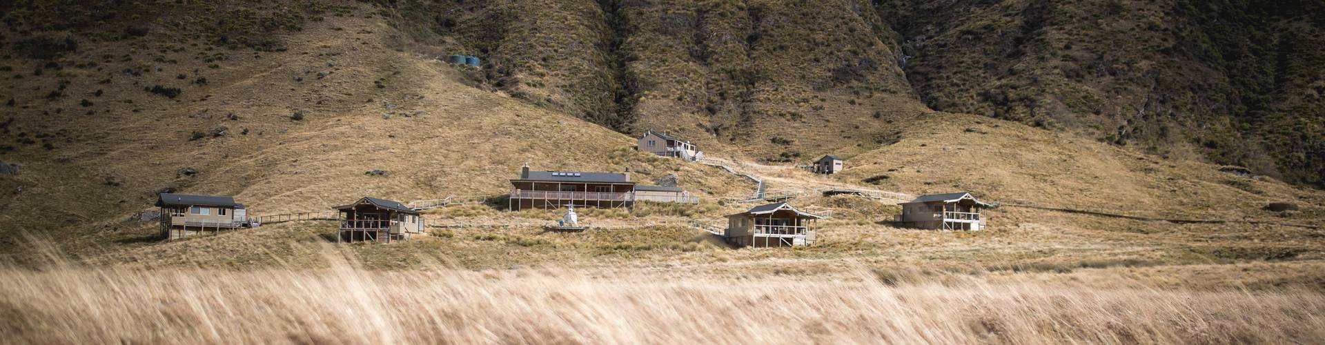 Exterior view of Minaret Station