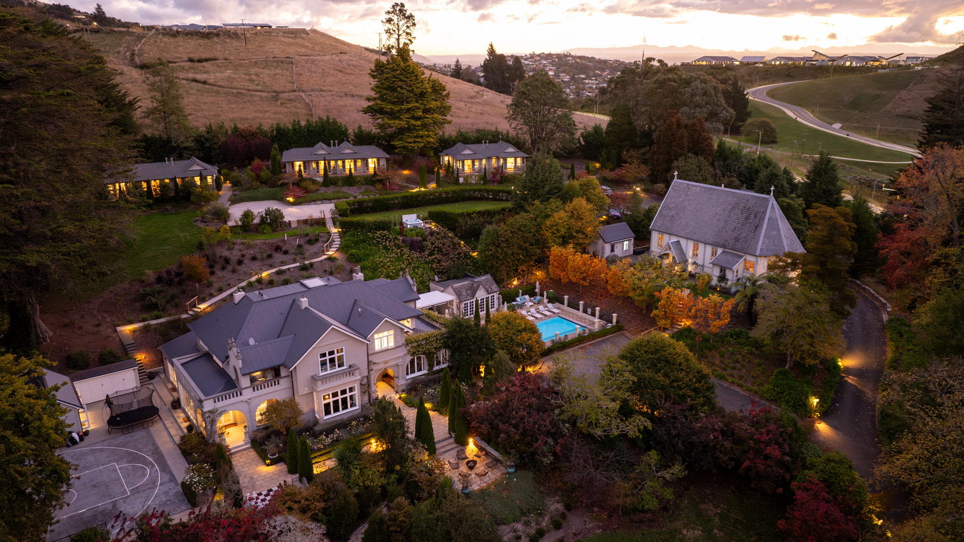 Set within 5.5 acres of meticulously maintained heritage gardens, this exclusive retreat offers six spacious suite