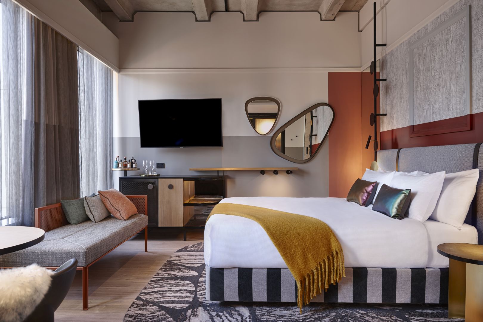 QT Auckland, Auckland