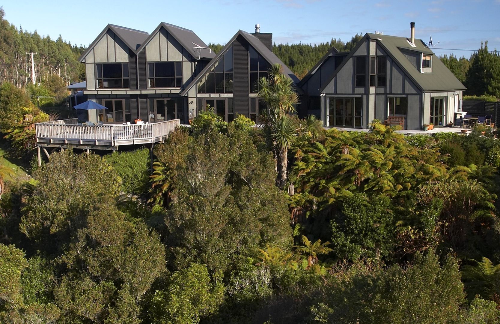 Rimu Lodge, West Coast