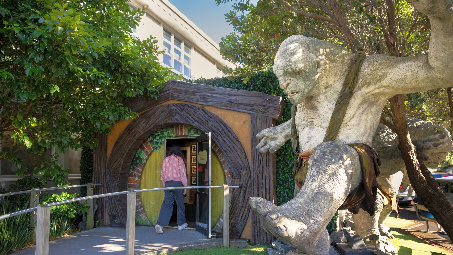 Guests visiting the Wētā Workshop